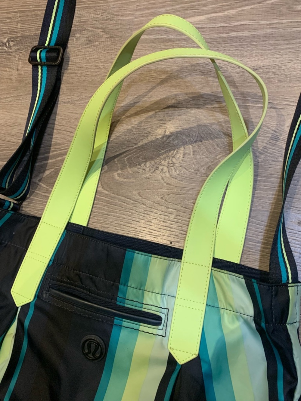 Lululemon Enlighten & Expand Tote yoga gym overnight beach bag - Picture 8 of 14